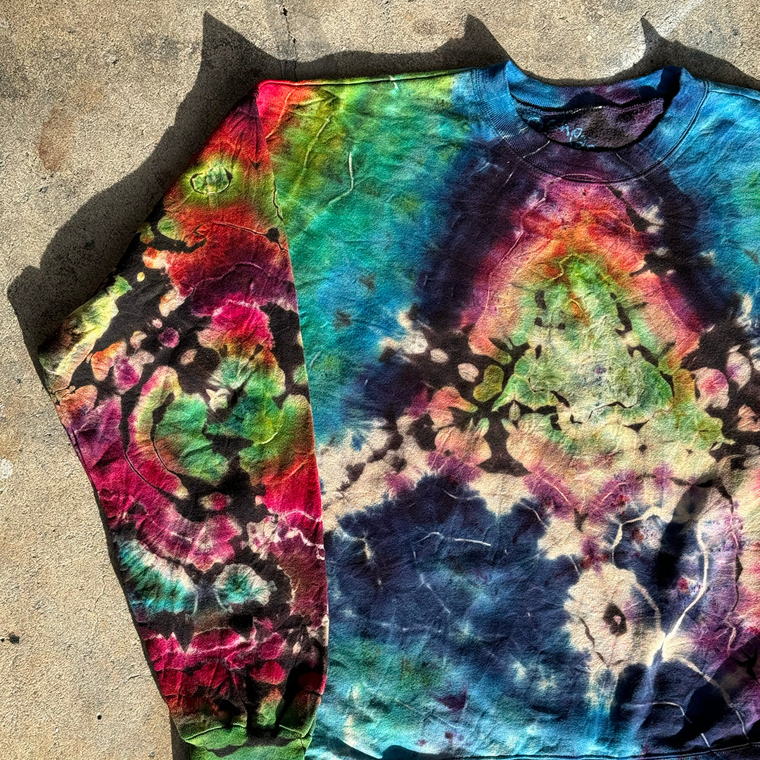 LARGE RAINBOW CREWNECK SWEATSHIRT