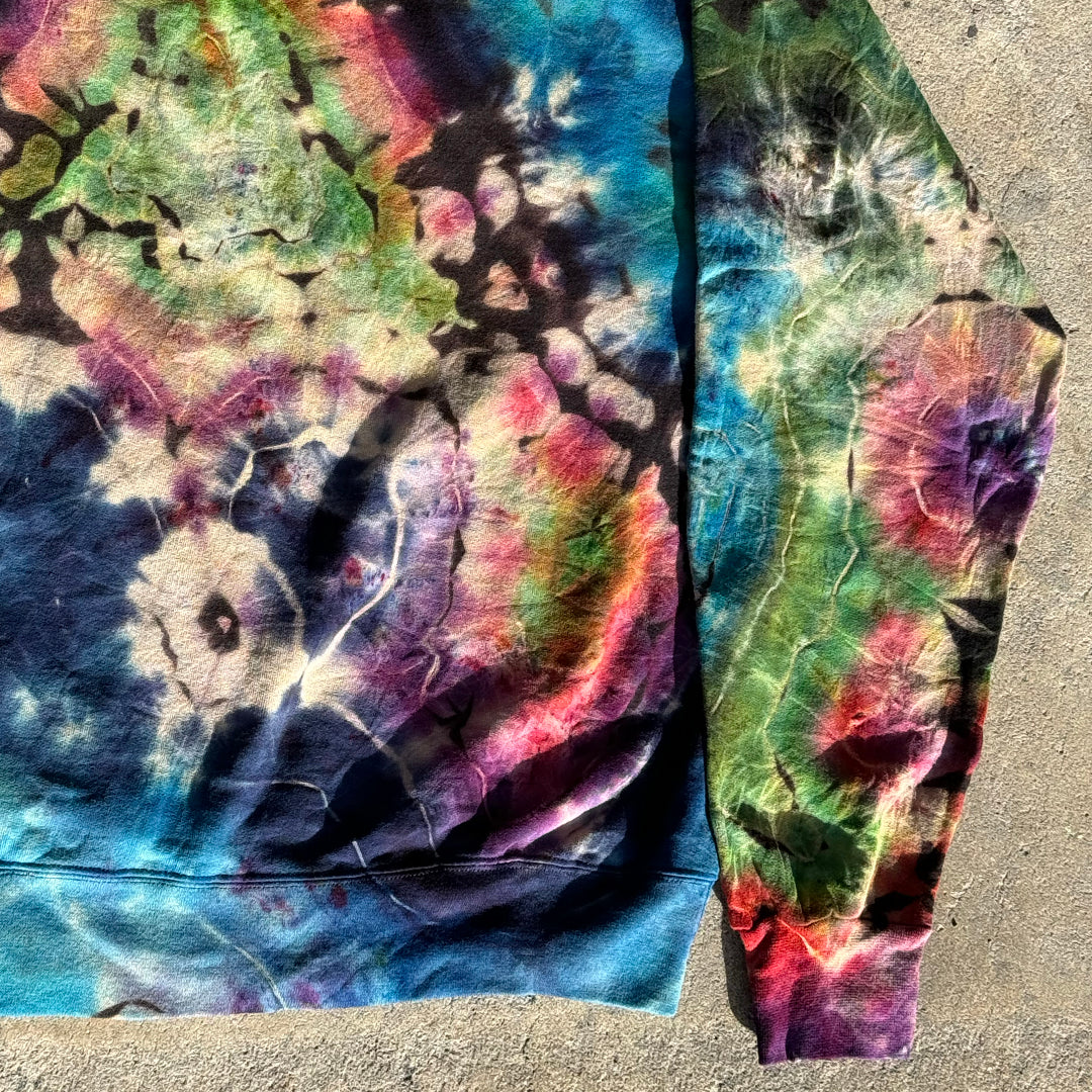 LARGE RAINBOW CREWNECK SWEATSHIRT