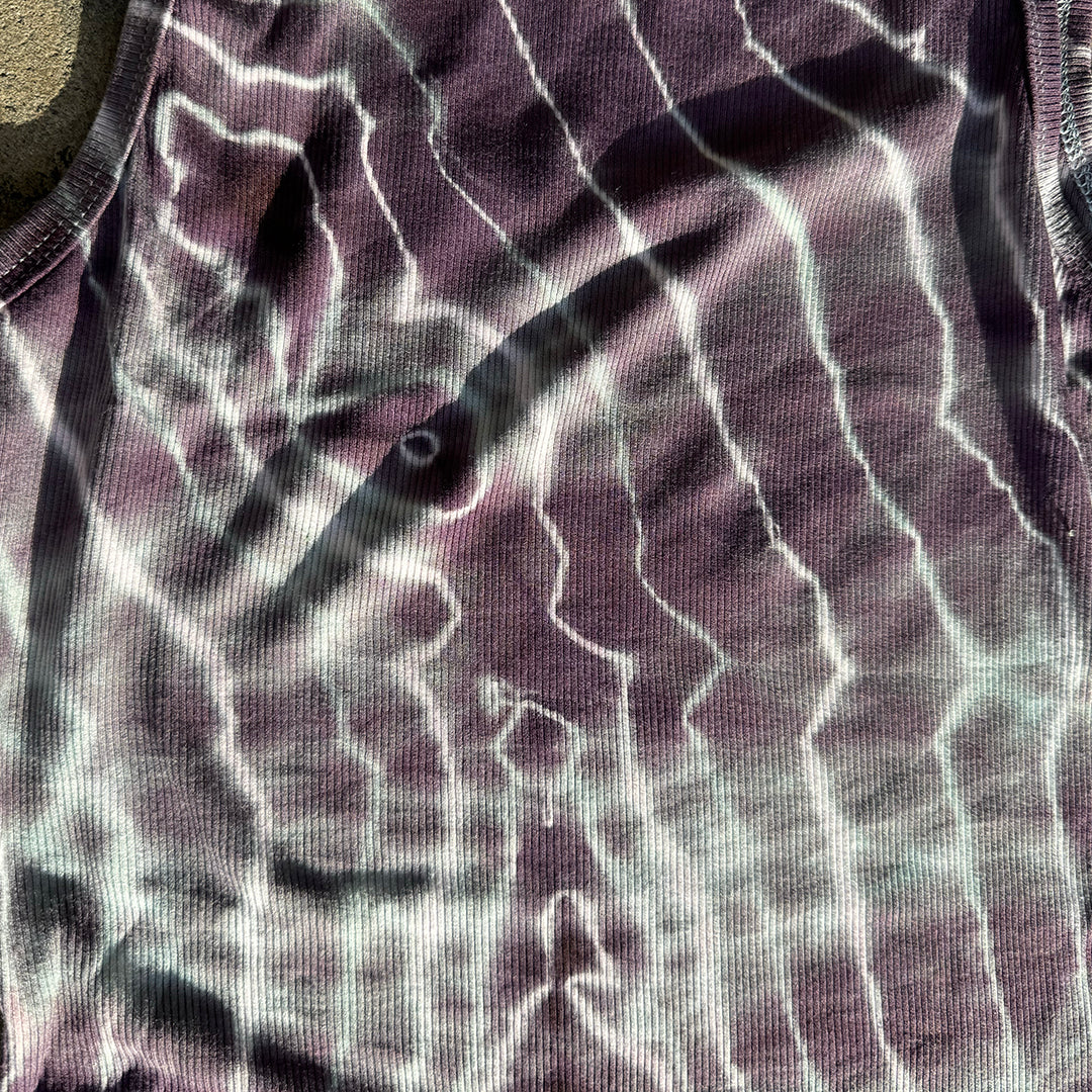 MEDIUM CROP TANK TOP