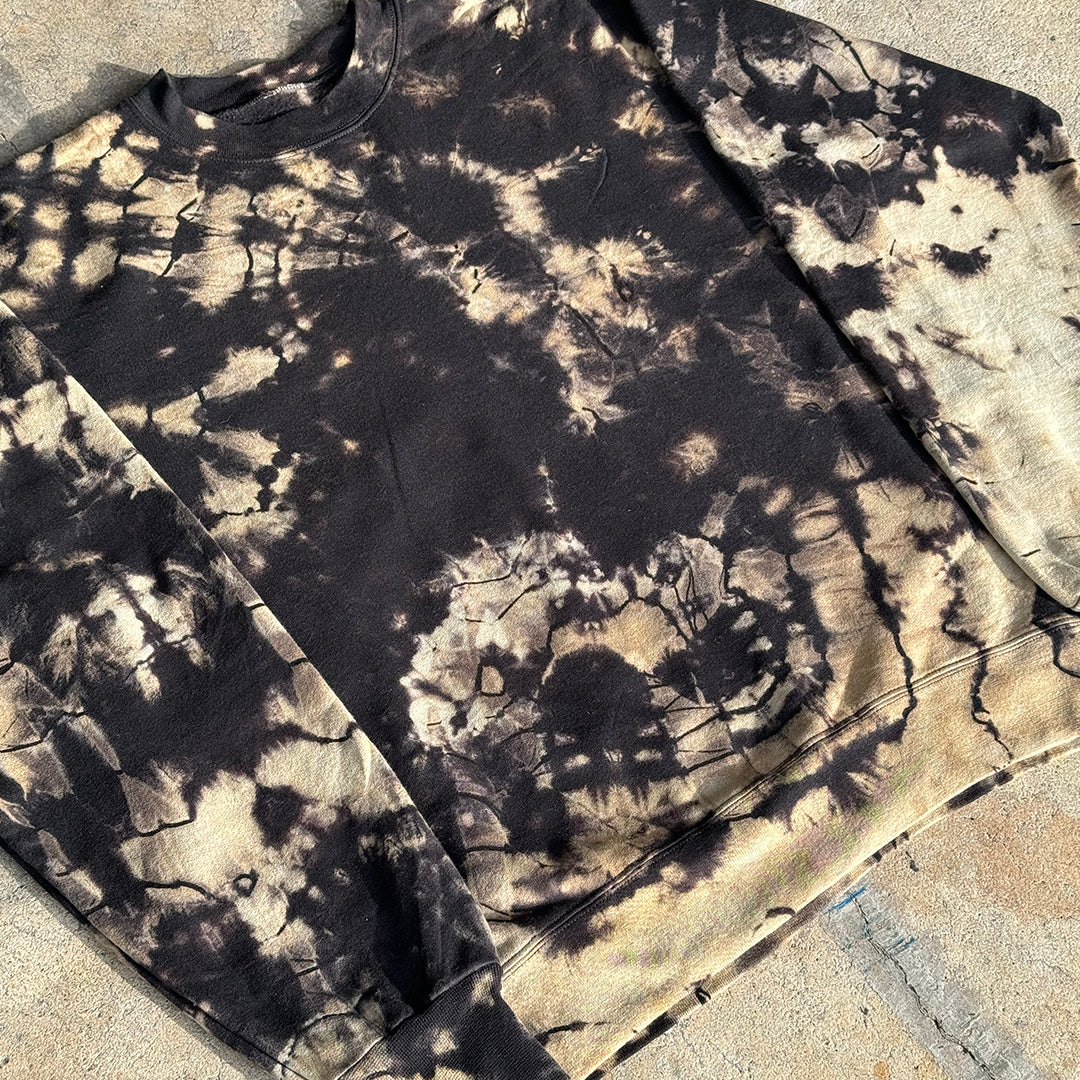 MEDIUM CREWNECK SWEATSHIRT
