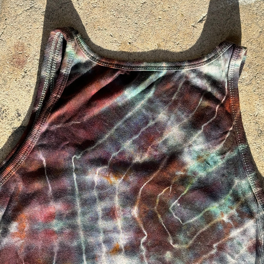 EXTRA LARGE CROP TANK TOP
