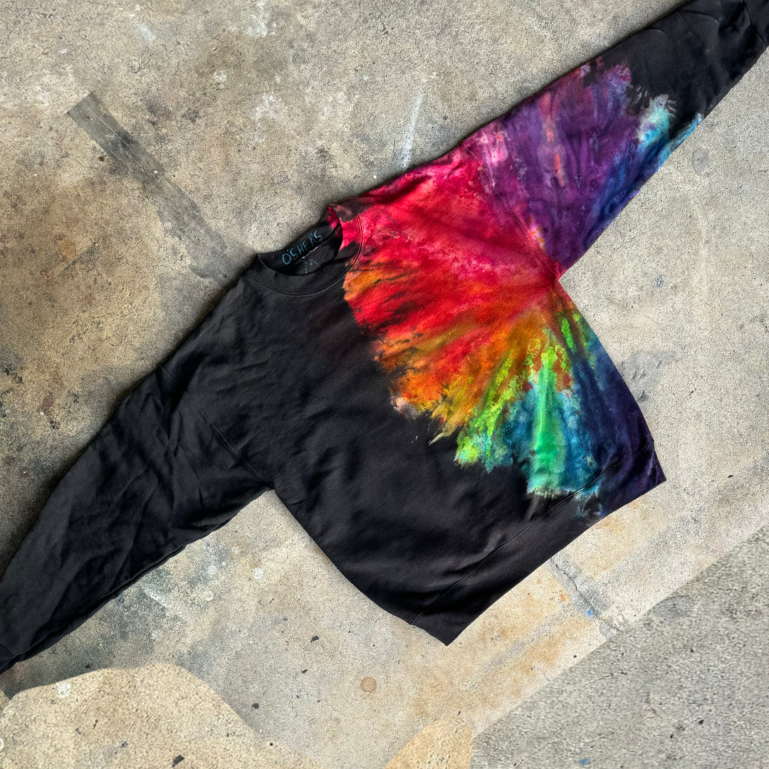 MEDIUM CREWNECK SWEATSHIRT