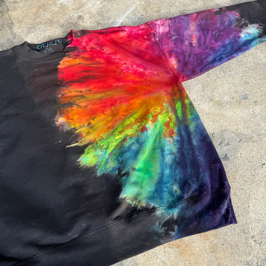 MEDIUM CREWNECK SWEATSHIRT