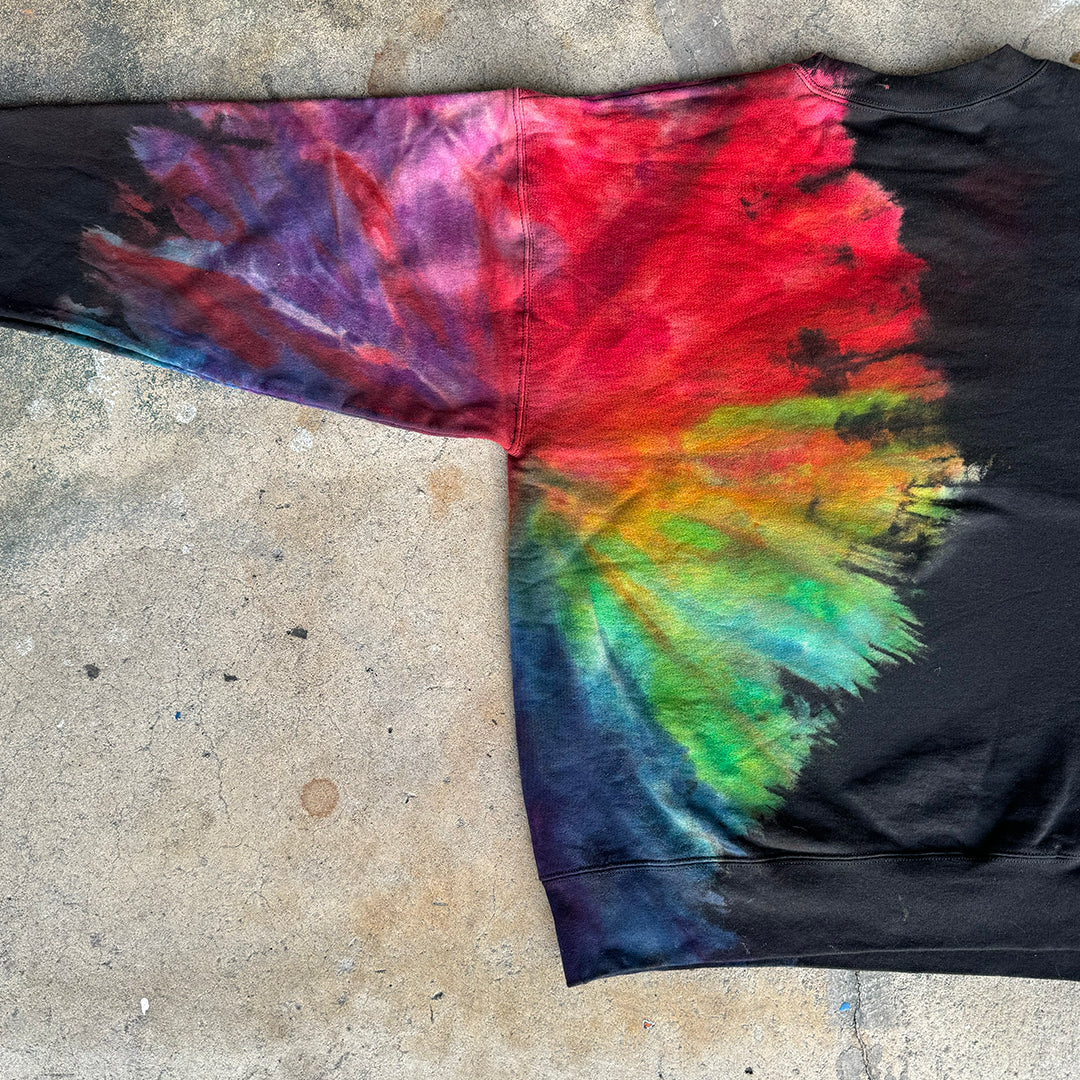 MEDIUM CREWNECK SWEATSHIRT